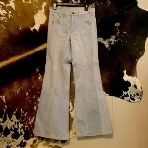 RARE 60s-70s High waisted Levi Flares!